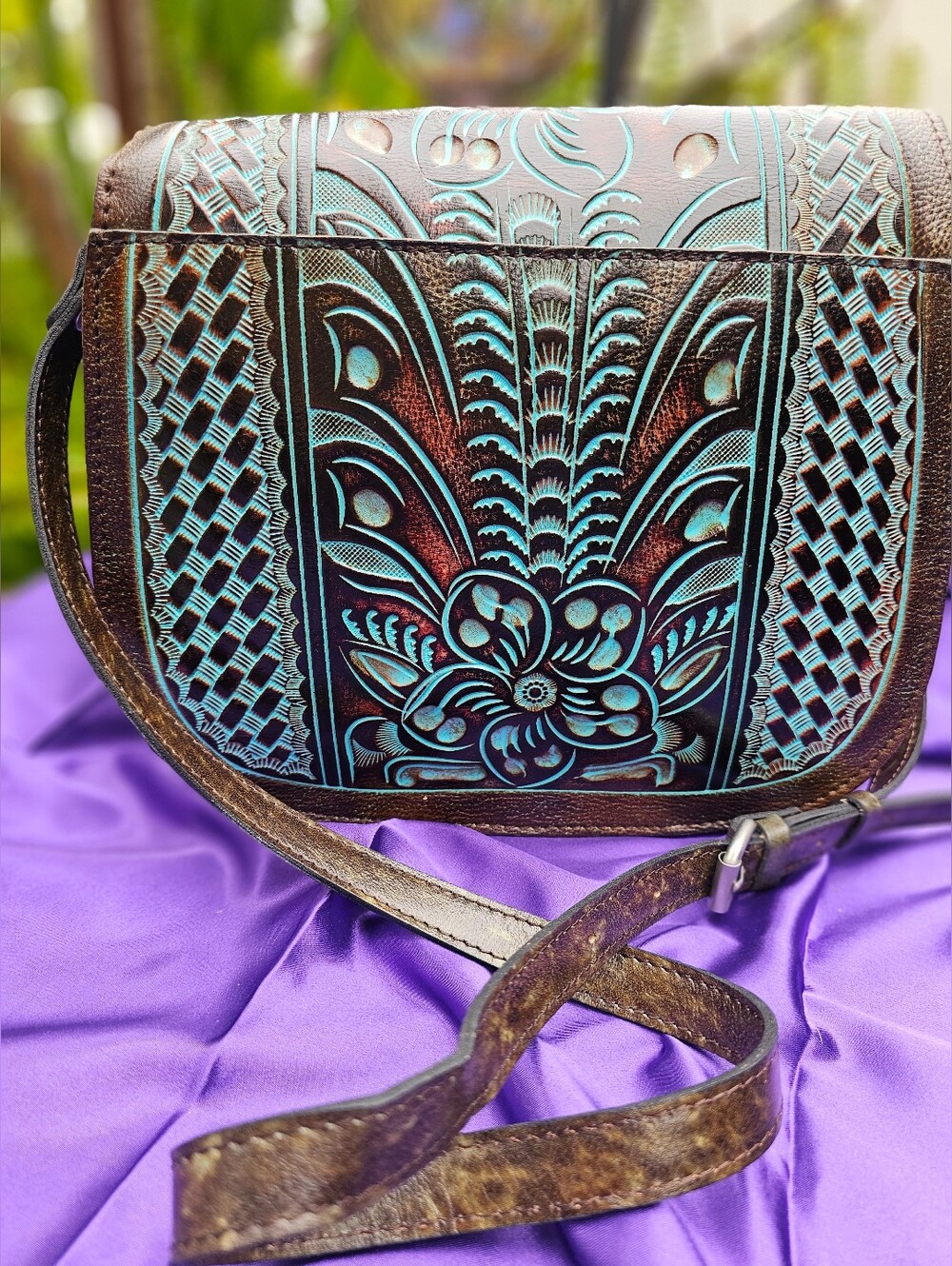 Patricia Nash Turquoise Tooled Leather Saddle Bag Floral Western Crossbody - Picture 7 of 12